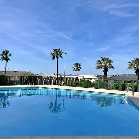 Bright Just A Stone's Throw From The Sea Apartment Saint-Raphael (Var)